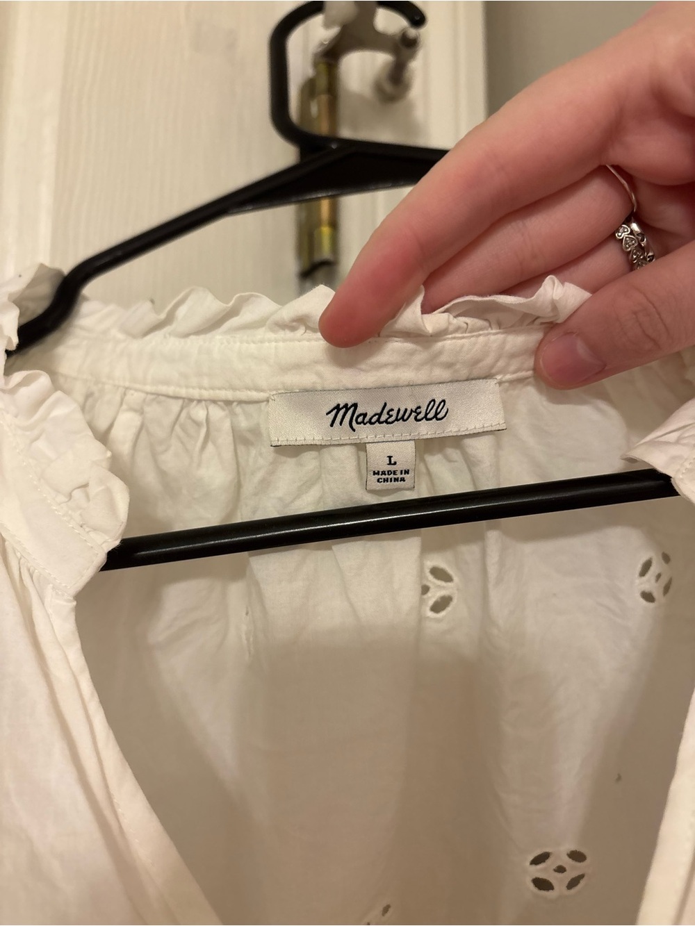 Madewell White Eyelet V-Neck Peasant Blouse Size L - Picture 4 of 5